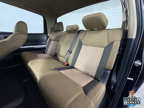 Used 2014 Toyota Tundra SR5 w/ SR5 Upgrade Package AWD/4WD image 18