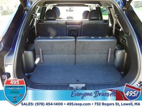 Used 2022 Mitsubishi Outlander SEL Black Edition image 12