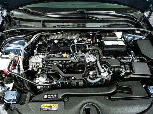 Used 2023 Toyota Corolla LE FWD image 31