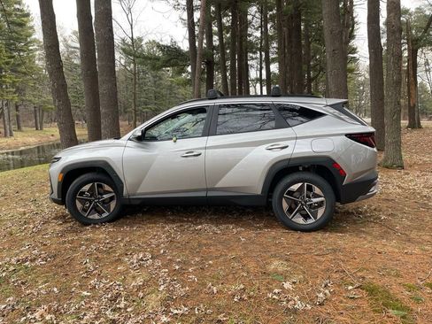 New 2026 Hyundai Tucson SEL image 2