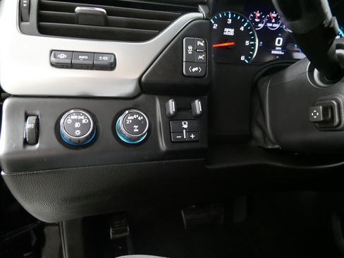 Used 2017 Chevrolet Tahoe Premier image 26