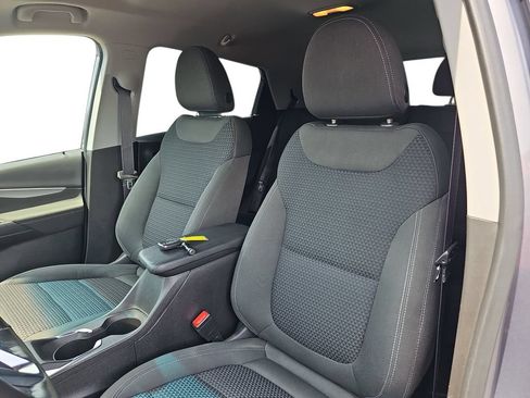 Used 2022 Chevrolet Bolt LT FWD image 15