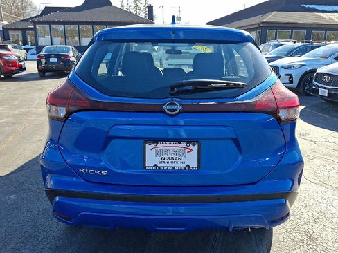 Used 2025 Nissan Kicks Play S image 22