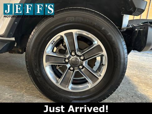 Used 2021 Jeep Wrangler Unlimited Sahara w/ Uconnect 4C Nav & Sound Group image 23