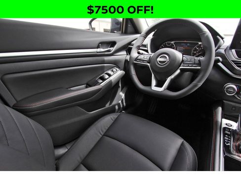New 2025 Nissan Altima 2.5 SR w/ SR Premium Package image 14