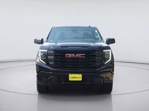 Used 2026 GMC Sierra 1500 Pro w/ Graphite Edition RWD image 3