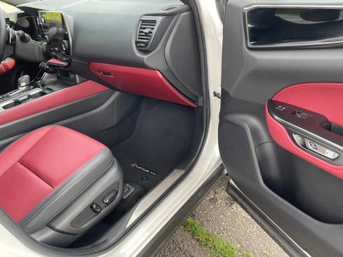 Used 2024 Lexus NX 250 FWD w/ Cold Area Package image 16