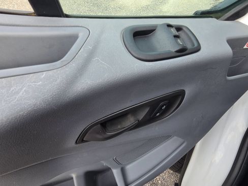 Used 2019 Ford Transit 350 148 Low Roof RWD image 9