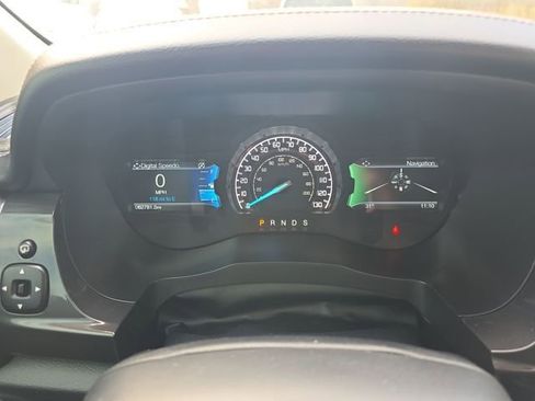 Used 2022 Ford Ranger Lariat w/ Equipment Group 501A High image 14