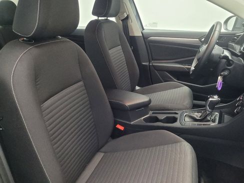 Used 2024 Volkswagen Jetta S image 21