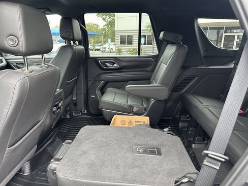 Used 2022 Chevrolet Tahoe Z71 image 16