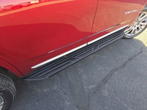 Certified 2021 GMC Yukon Denali w/ Max Trailering Package image 18