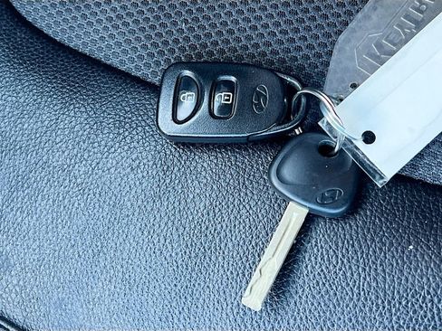 Used 2014 Hyundai Tucson SE image 33