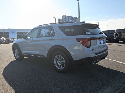 New 2025 Ford Explorer Active w/ Active Comfort Package image 7