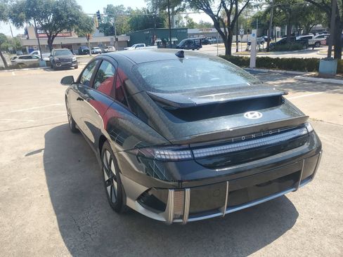 Used 2024 Hyundai Ioniq 6 SE RWD image 4