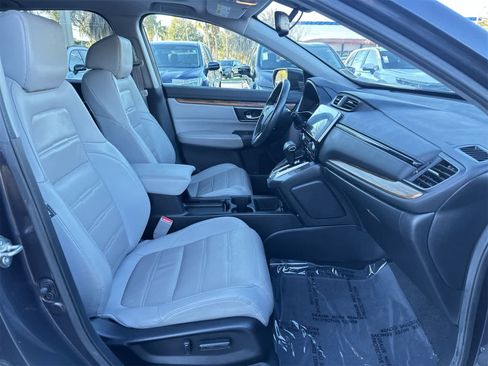 Used 2019 Honda CR-V Touring image 17