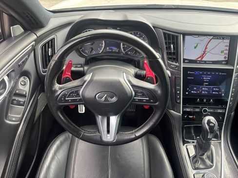 Used 2019 INFINITI Q60 Red Sport 400 image 22