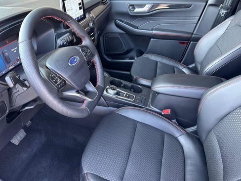New 2025 Ford Escape ST-Line Select image 7