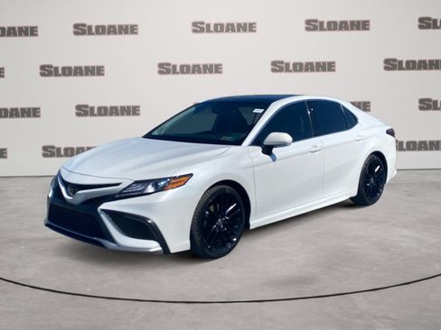 Used 2023 Toyota Camry XSE w/ Navigation Package FWD image 1