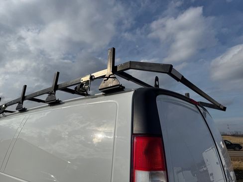 Used 2020 Chevrolet Express 2500 w/ Driver Convenience Package image 11