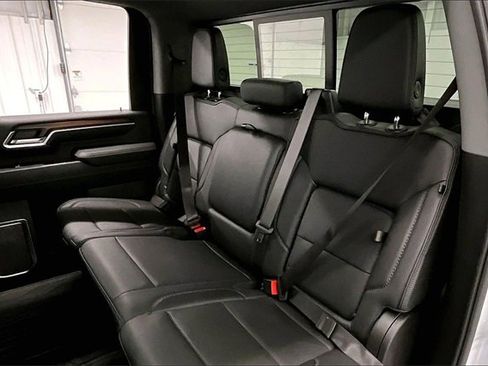 Used 2024 GMC Sierra 2500 Denali w/ Technology Package image 22