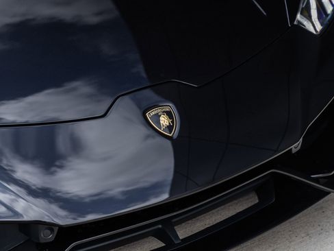 Used 2020 Lamborghini Huracan EVO AWD/4WD image 22