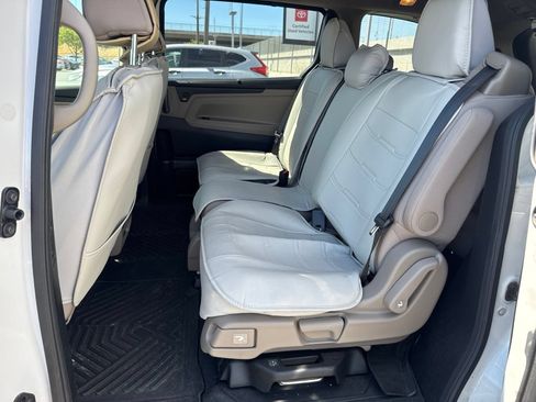 Used 2020 Honda Odyssey EX image 22