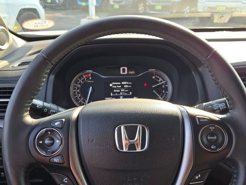 Used 2017 Honda Pilot EX-L image 40