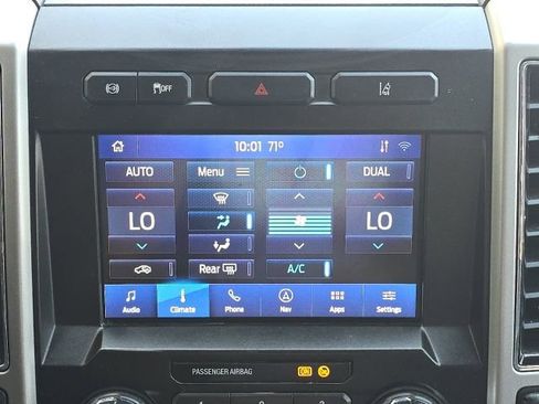 Used 2020 Ford F250 Lariat w/ Lariat Value Package image 33