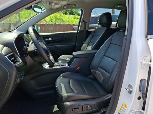Used 2020 Chevrolet Equinox LT w/ Sport Edition AWD/4WD image 13