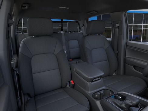 New 2026 Chevrolet Colorado W/T image 40