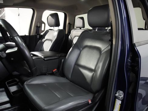 Used 2019 RAM 1500 Tradesman AWD/4WD image 11