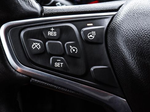Used 2019 Chevrolet Malibu LT w/ Leather Package FWD image 16