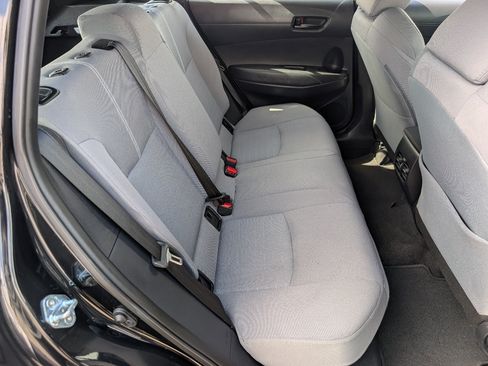 Used 2025 Toyota Corolla Cross AWD Hybrid image 5