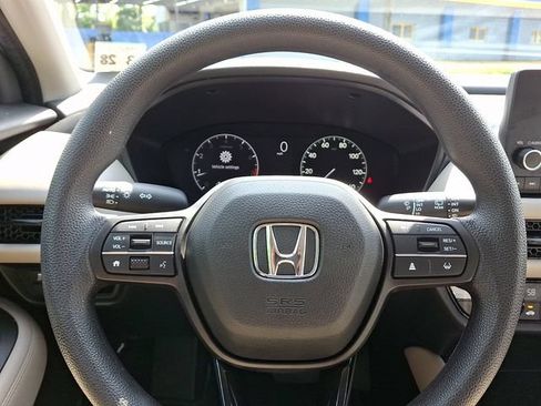 Certified 2023 Honda HR-V LX image 20