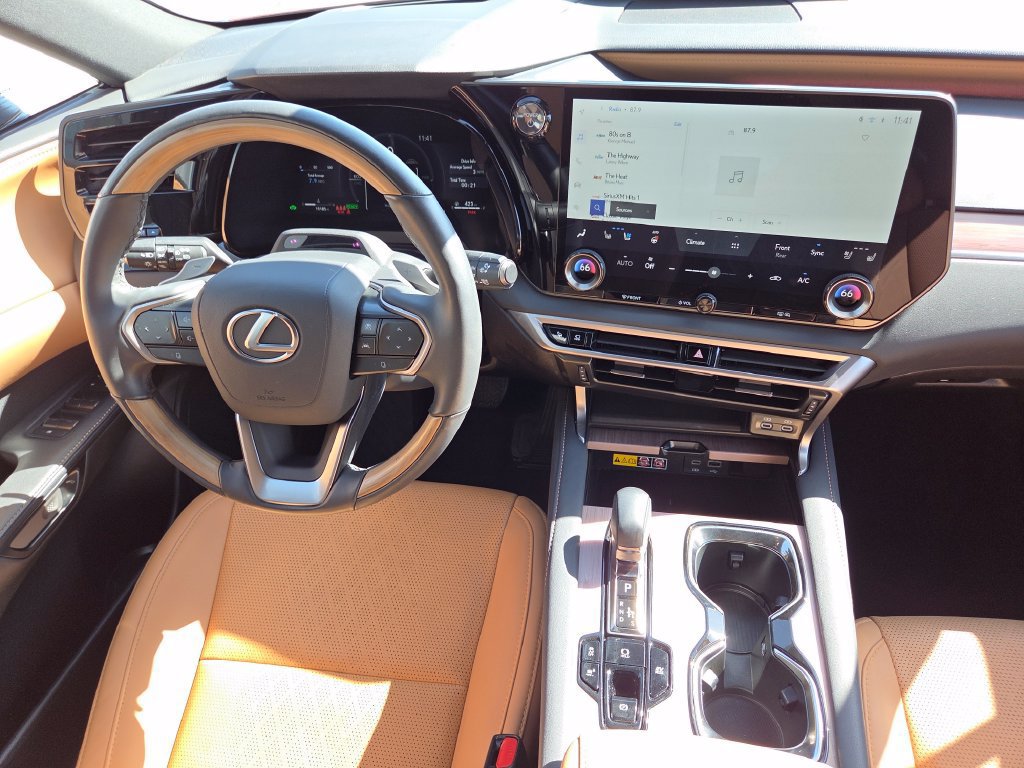 Certified 2025 Lexus RX 350 AWD/4WD image 37
