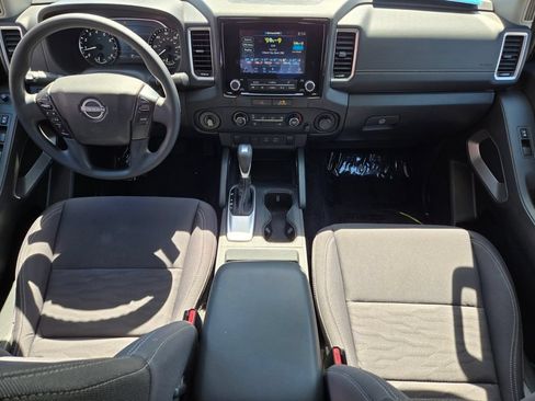 Used 2022 Nissan Frontier SV RWD image 14
