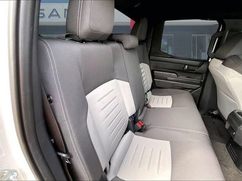 Used 2025 Toyota Tacoma TRD Sport AWD/4WD image 24