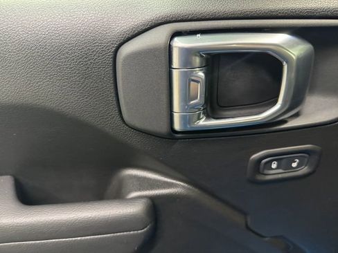 New 2026 Jeep Wrangler Sport AWD/4WD image 25