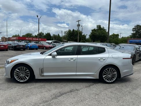 Used 2018 Kia Stinger RWD image 36