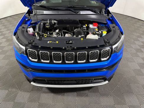 Used 2023 Jeep Compass Limited w/ Elite Group AWD/4WD image 25