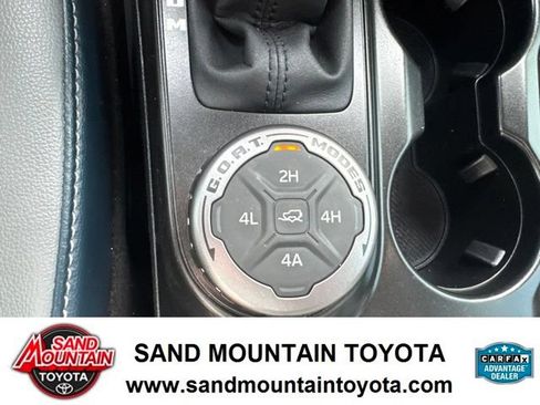 Used 2021 Ford Bronco First Edition AWD/4WD image 16