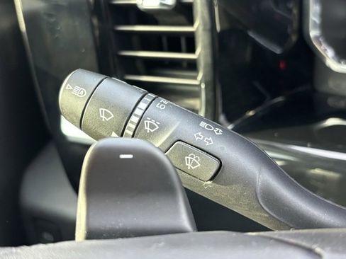 Used 2022 GMC Sierra 1500 Elevation w/ Elevation Premium Package image 19