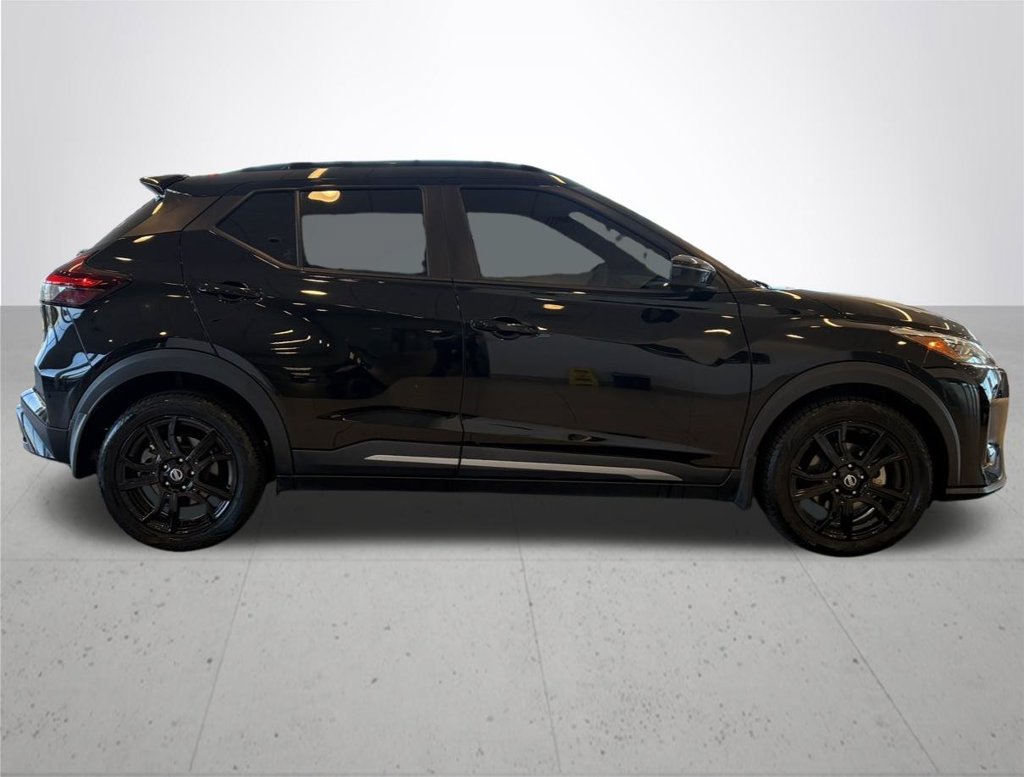 Used 2021 Nissan Kicks SR FWD image 6