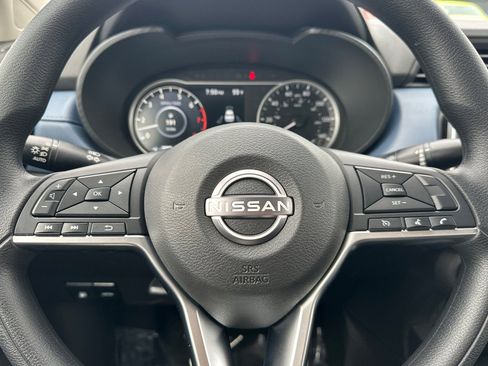 New 2025 Nissan Versa SV w/ Trunk Package image 26