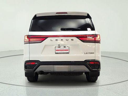 Used 2026 Lexus LX 700h Luxury w/ Appearance Package AWD/4WD image 6