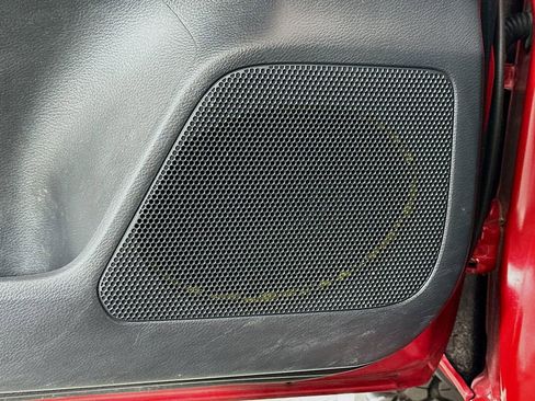 Used 2022 Toyota Tacoma TRD Off-Road image 18