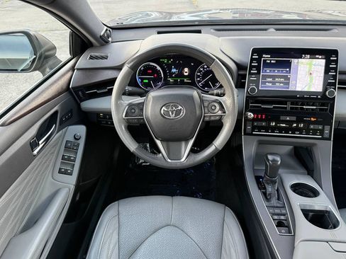 Used 2019 Toyota Avalon Limited w/ Advanced Safety Package FWD image 44