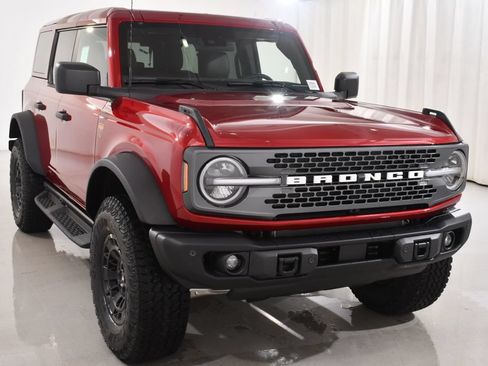New 2026 Ford Bronco Badlands AWD/4WD image 4