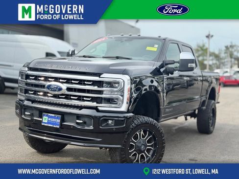 Used 2024 Ford F250 Platinum AWD/4WD image 1